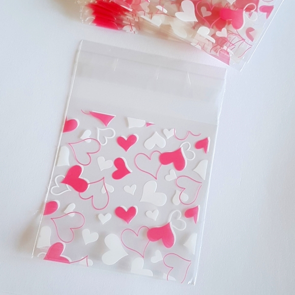 25 pcs Heart Clear Bags Treat Bags 2.76" inches - Picture 1 of 5